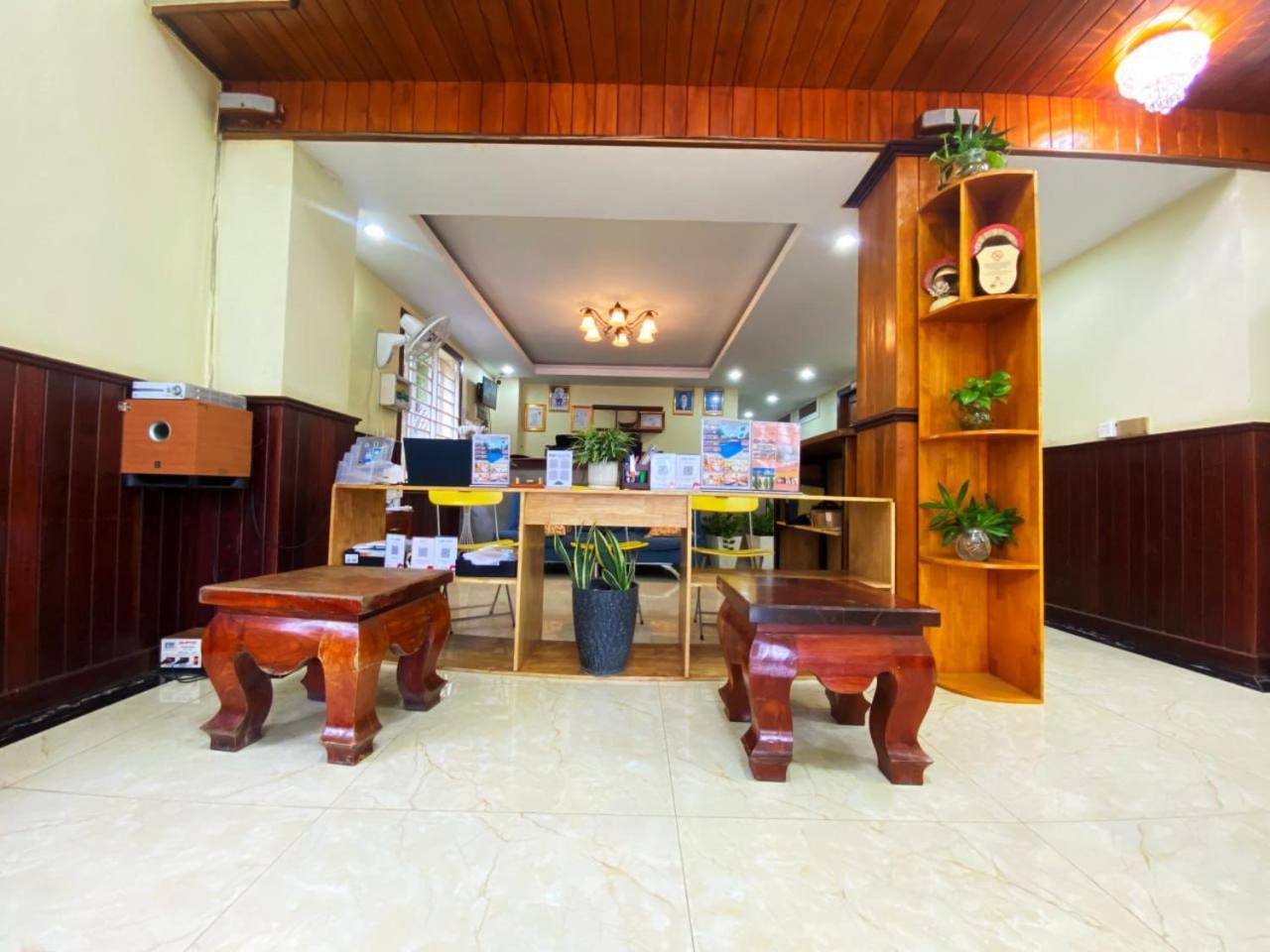 Ahha Boutique Kampot Hotel Exterior photo